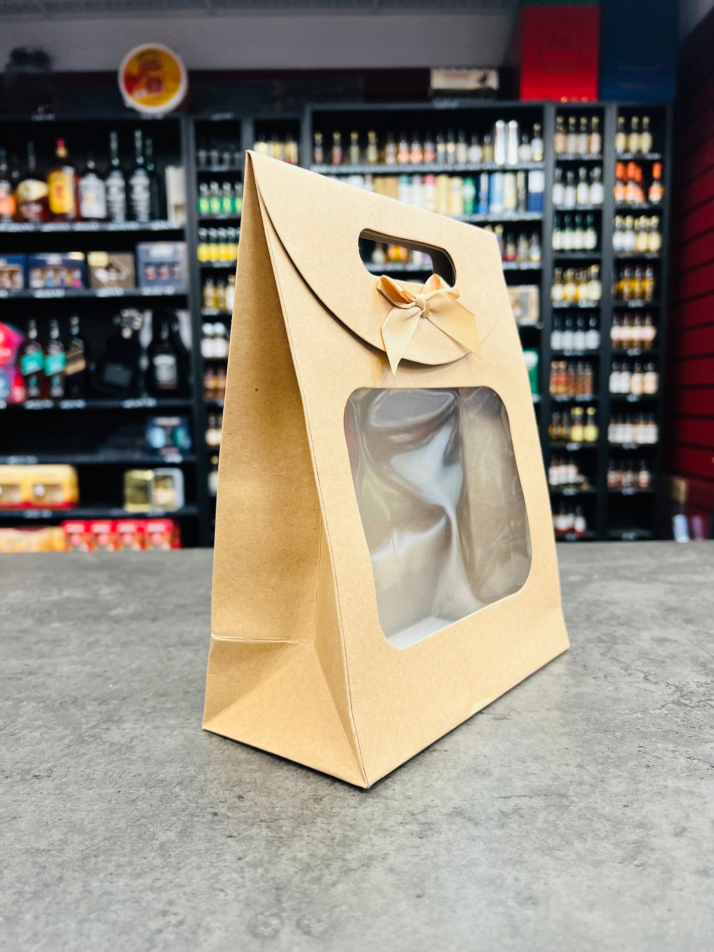 Kraft small gift bag 24x19x9cm
