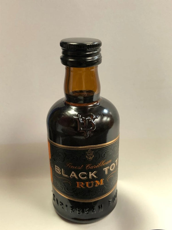 Black tot rum 5cl - The Tiny Tipple Drinks Company Limited